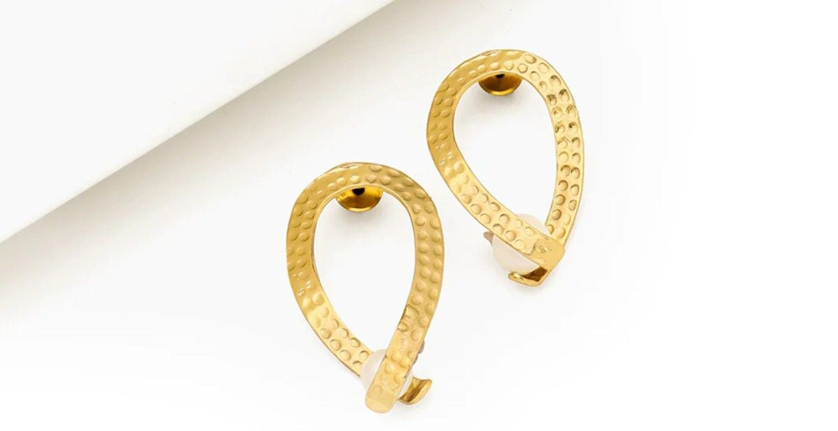 From Casual to Glam: Earrings to Match Every Outfit