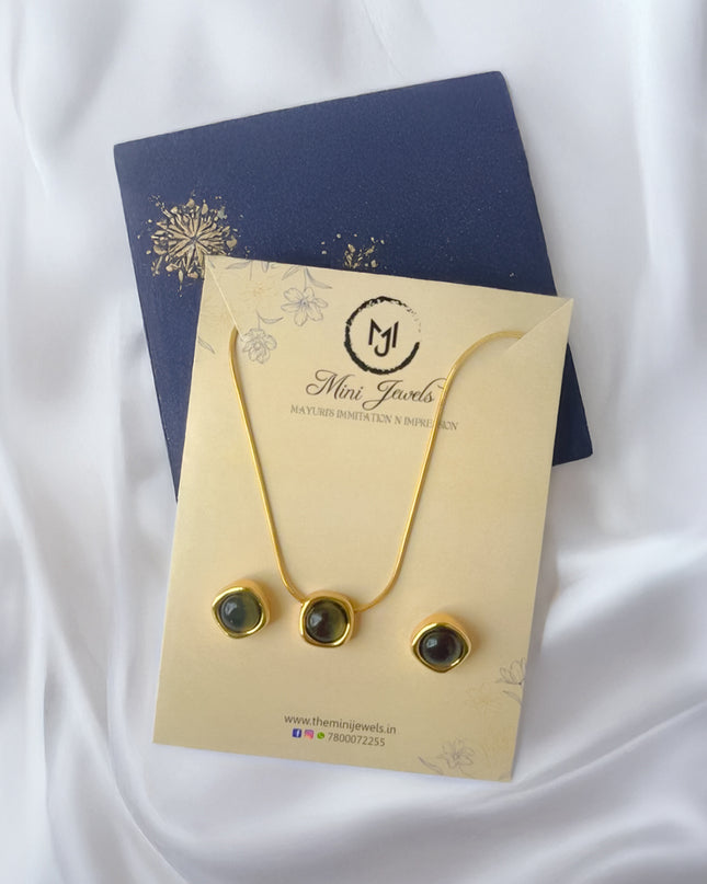 Crag Round Onyx Black