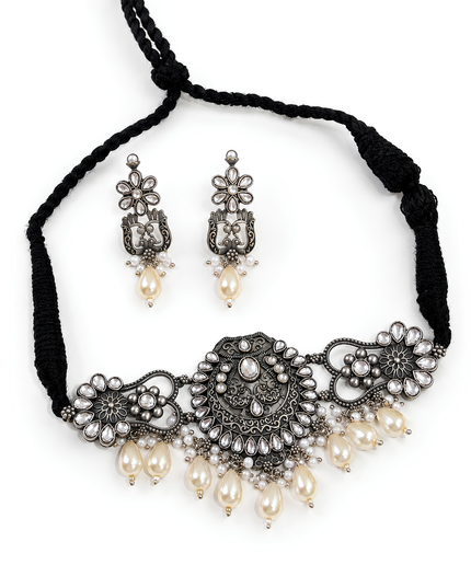 Rama Black Thread Pearl Antique Necklace Set