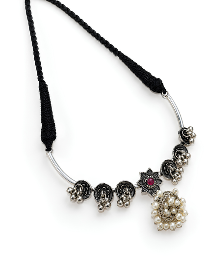 Antique Pearl Bloom Necklace Set