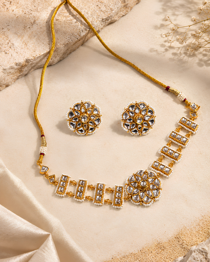 Majestic Kundan Necklace Set