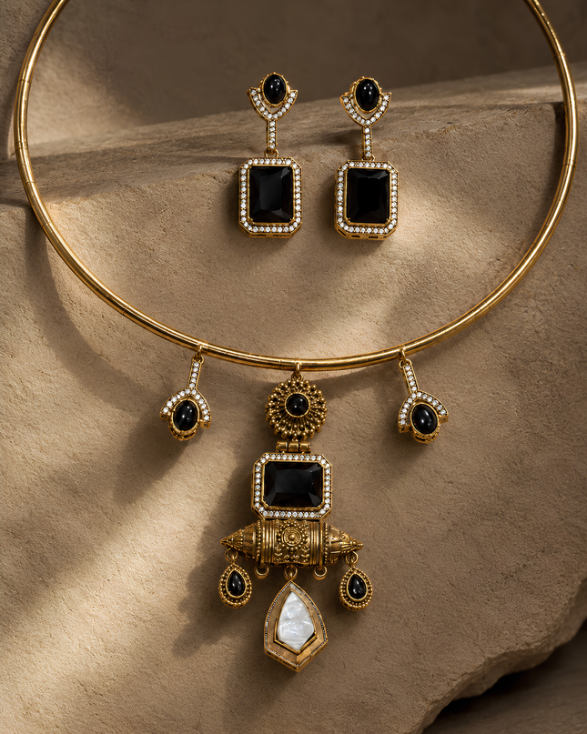 Noir Royale Statement Necklace Set