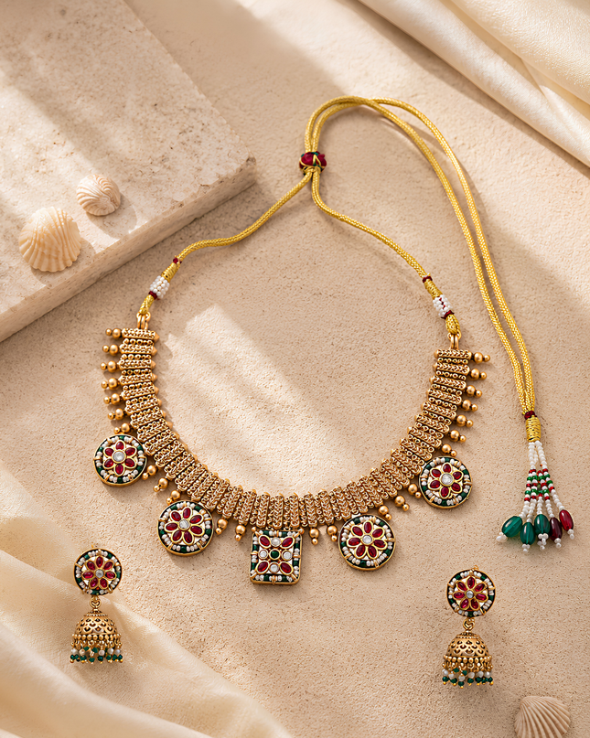 Royal Kundan Necklace Set
