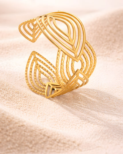 Leafline Geometry Cuff