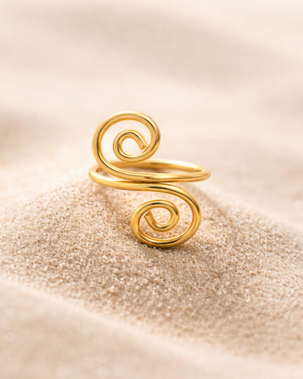 Swirl Muse Ring