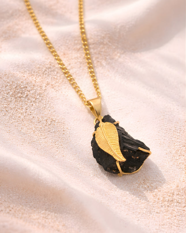 Black Raw Stone Leaf Pendant Necklace – Gold Chain | Nature-Inspired Jewelry