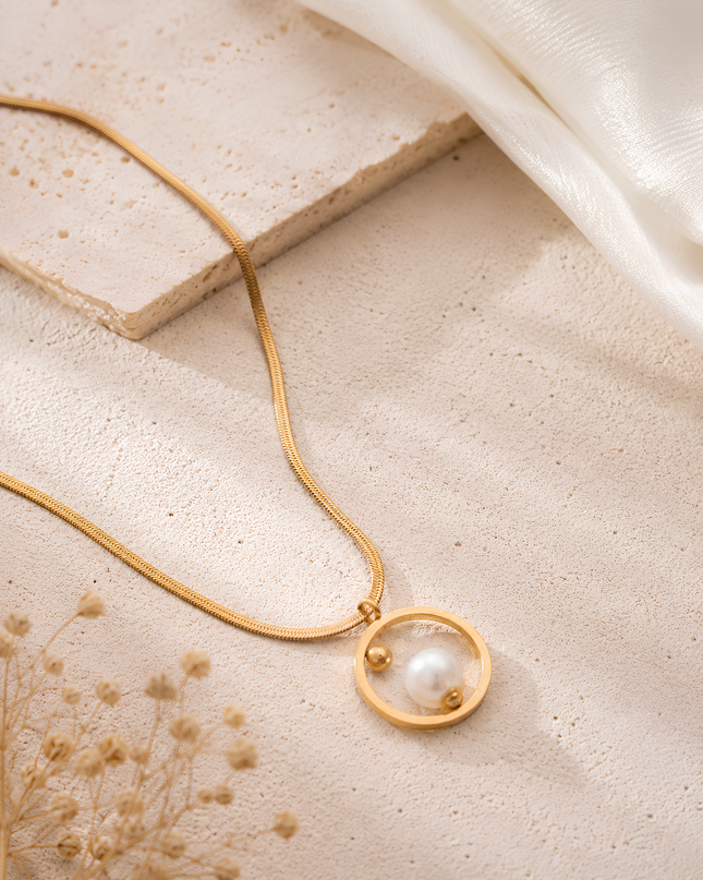 Orbit Pearl Pendant chain