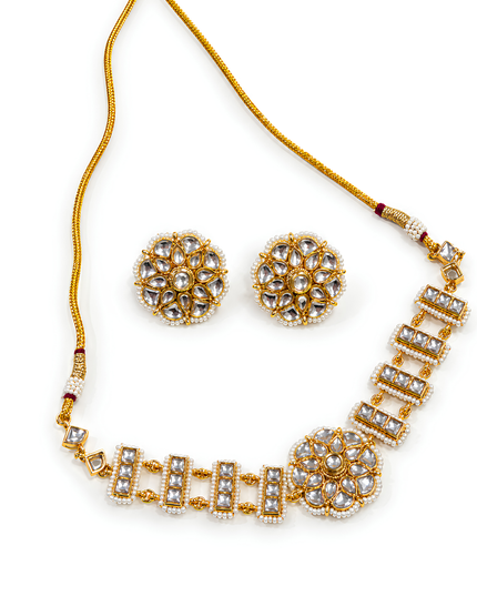 Majestic Kundan Necklace Set