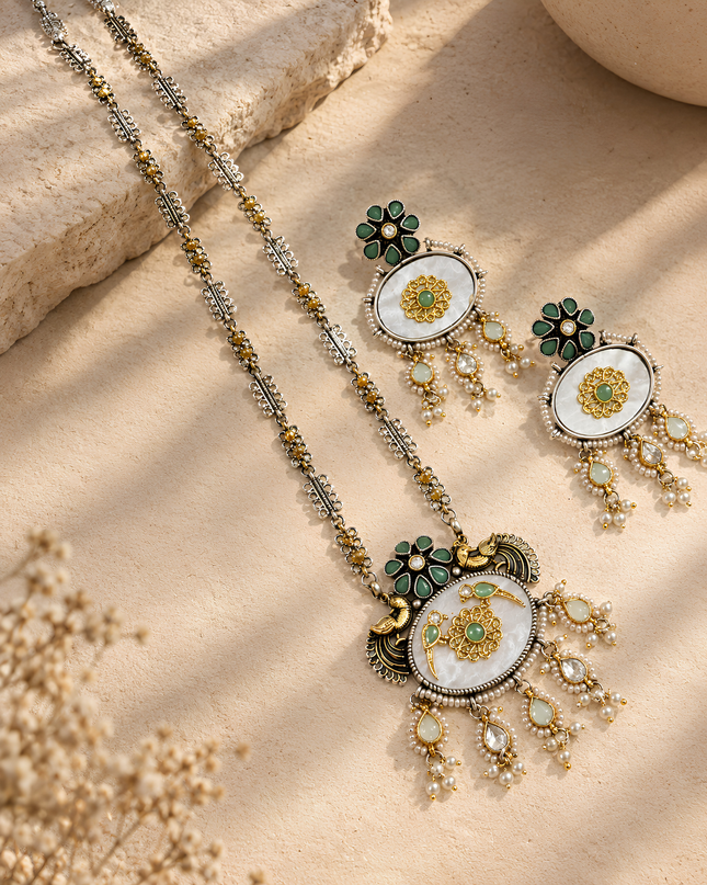 Emerald Pearl Statement Necklace Set