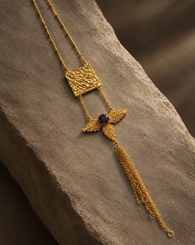 Royal Bee Tassel Pendant Necklace