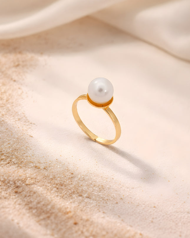 Luna Pearl Halo Ring