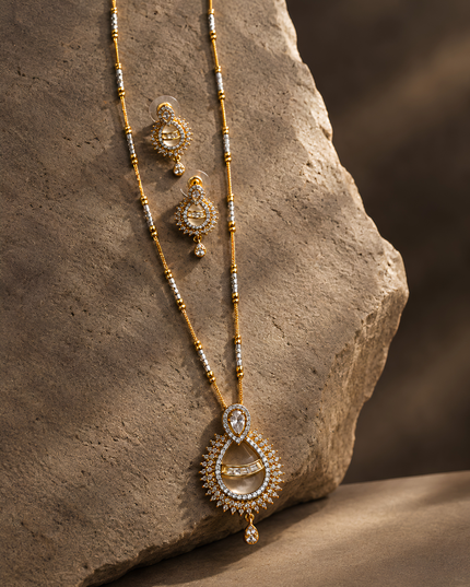 Celestial Glow – Necklace & Earrings Set