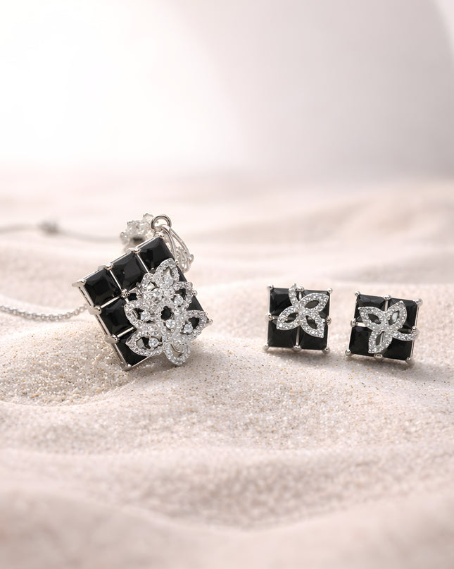 Zoya Set – Black Stone Pendant & Earrings