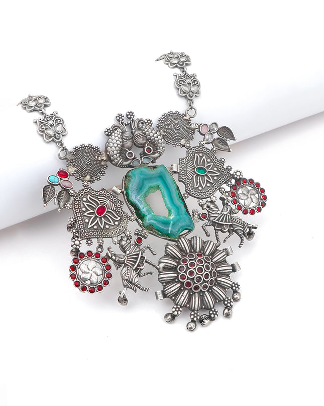 The Emerald Bloom Necklace