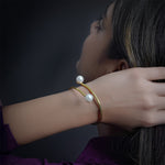 Load image into Gallery viewer, Pearl Orbit Cuff
