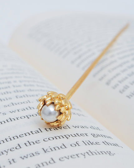 Crown Bud Pearl Pin