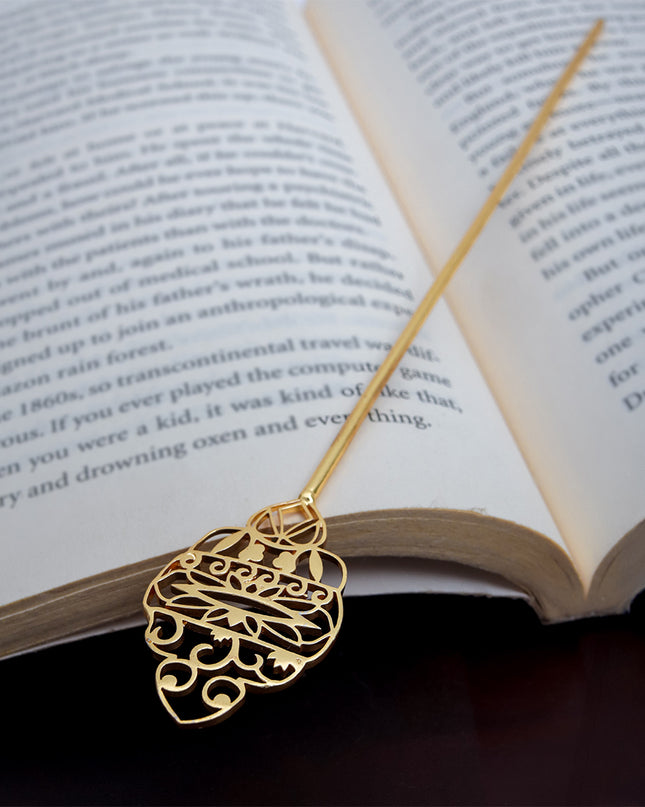 Regal Filigree Tale Pin