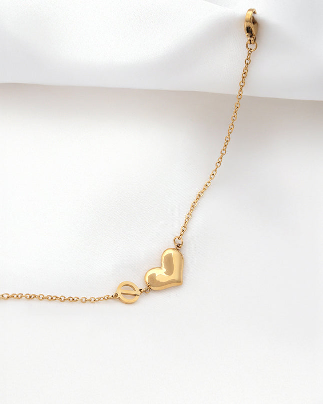 Amora Gold Heart Charm Bracelet