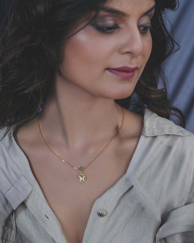 Clover Heart Frame Chain