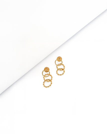 Rakhi Combo Collection – Elegant Chain, Bracelet & Earrings Gift Set