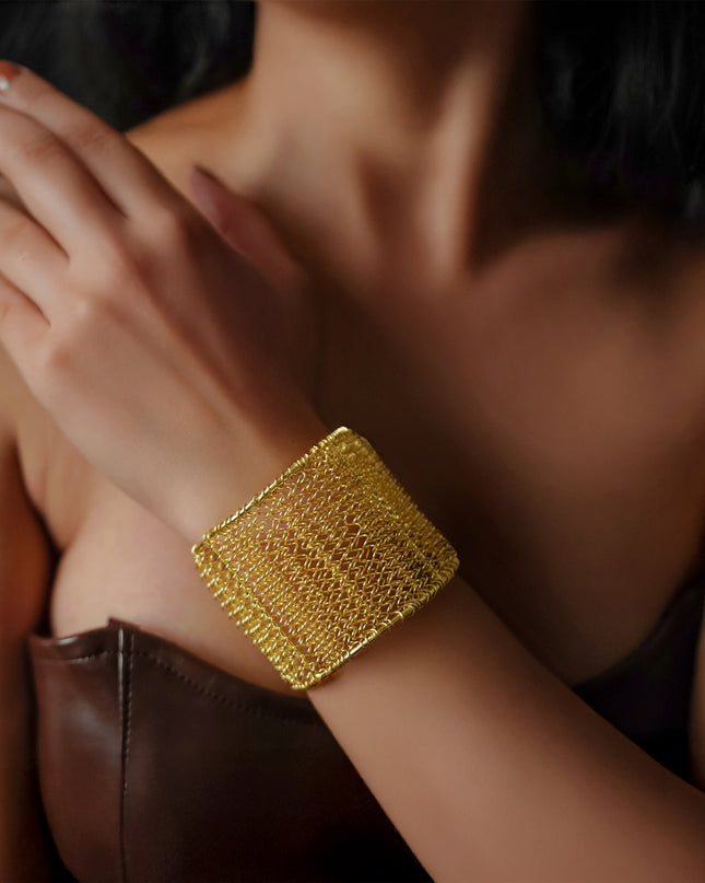 Auric Mesh Cuff