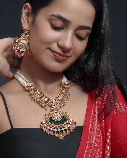 Emerald Heritage Necklace Set