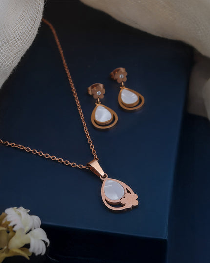 Elara Set – Teardrop Rose Gold Pendant & Earrings