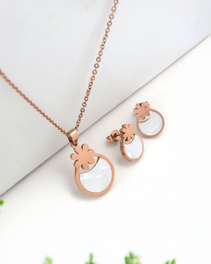 Blush Bloom Set – Floral Round Pendant Necklace & Earrings