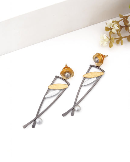 The Muse Linea Danglers