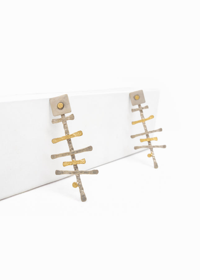 The Ember Lattice Studs