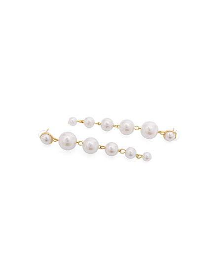 Elegant Pearl Drop Earrings – Minimal Gold Chain Statement