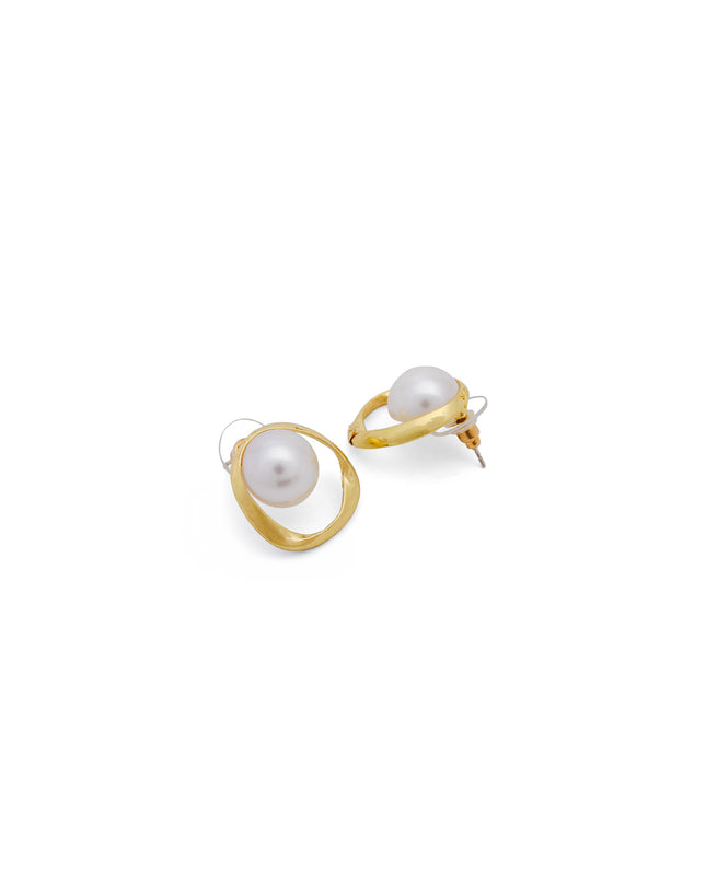 Pearl Aura Studs