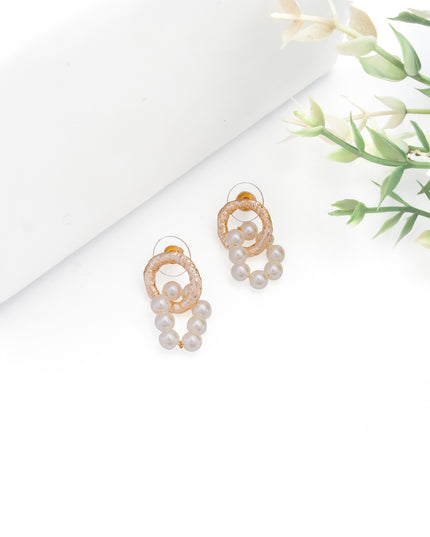 Rage Pearl Orbit Stud Earrings