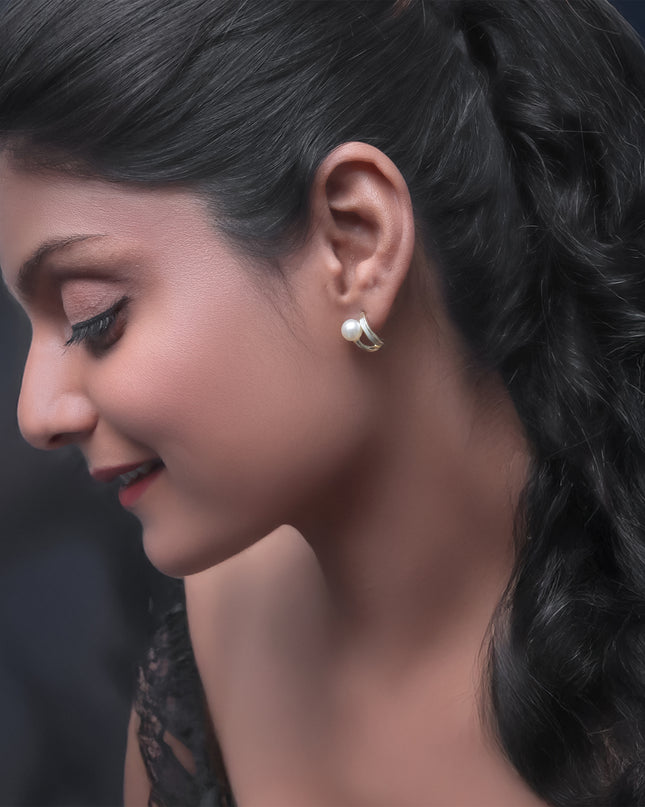 Ivory Arc Pearl Studs