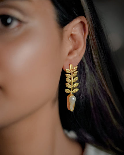 Leaf Cascade Pearl Earrings