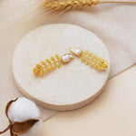 Load image into Gallery viewer, Leaf Cascade Pearl Earrings
