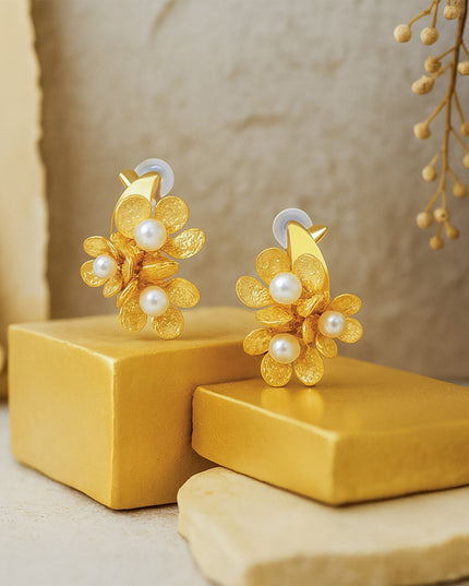 Blooming Pearl Petal Earrings