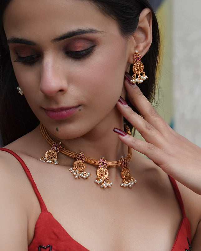 Vanmayi Set – Heritage Coin Necklace with Temple Earrings