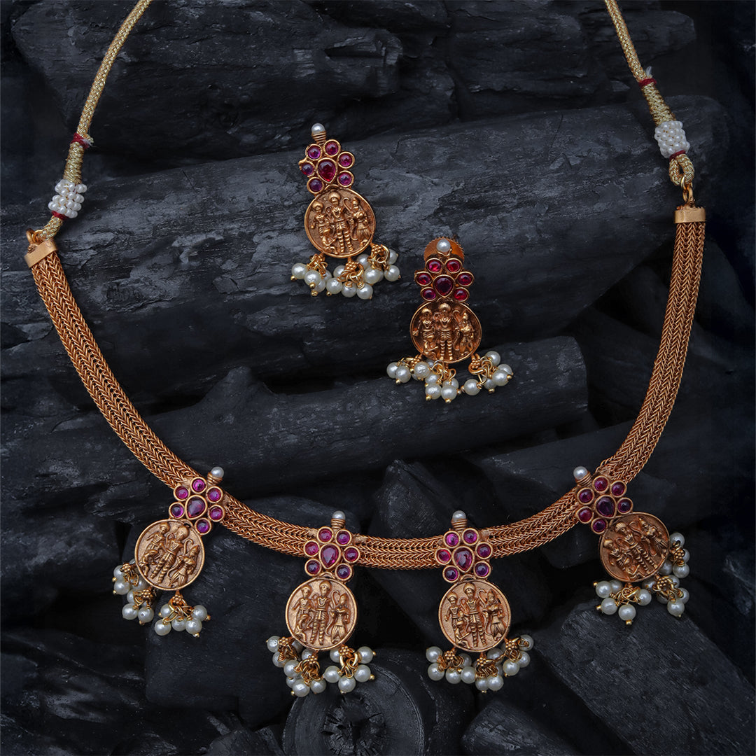 Vanmayi Set – Heritage Coin Necklace with Temple Earrings