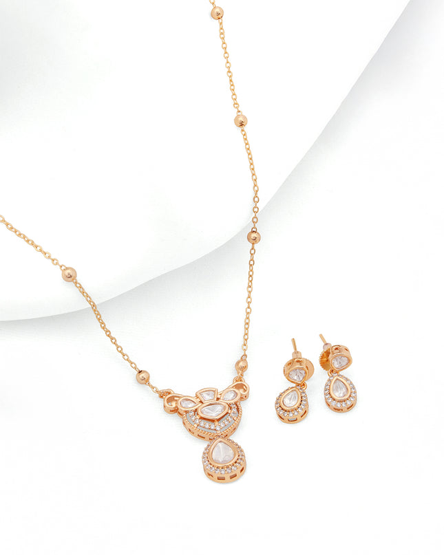 Majestic Grace Kundan Pendant Set