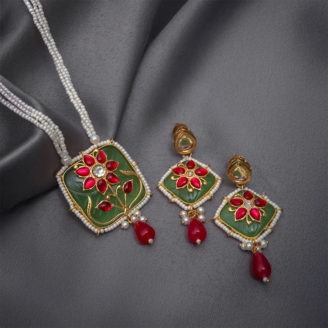 Treasure Necklace