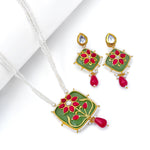 Load image into Gallery viewer, Treasure Necklace
