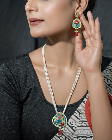 Aaradhya Necklace Set