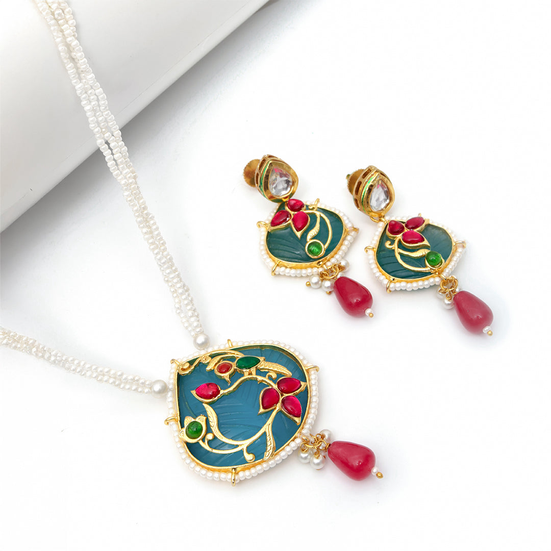 Treasure Collection Set 4