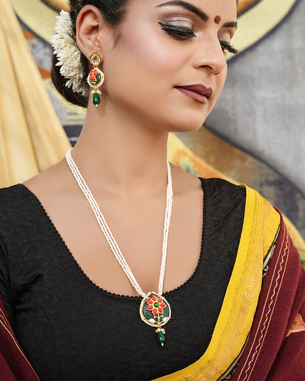 Rajnigandha Necklace Set