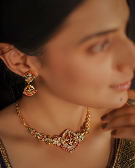 Rajasi Rivaaz Necklace Set