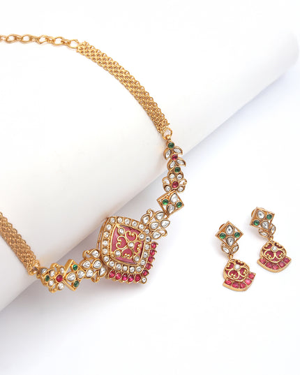 Rajasi Rivaaz Necklace Set