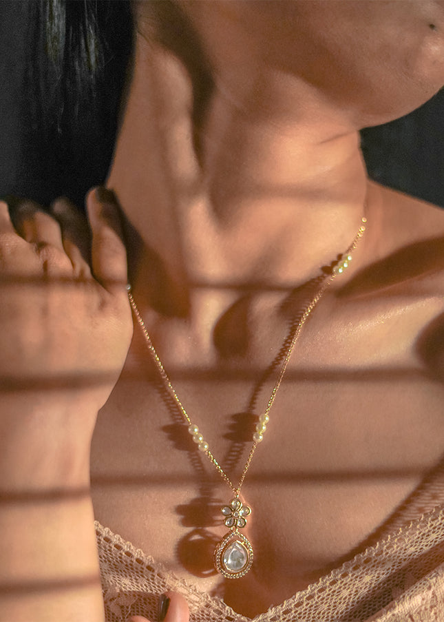 Guldaasta Bloom Necklace Set