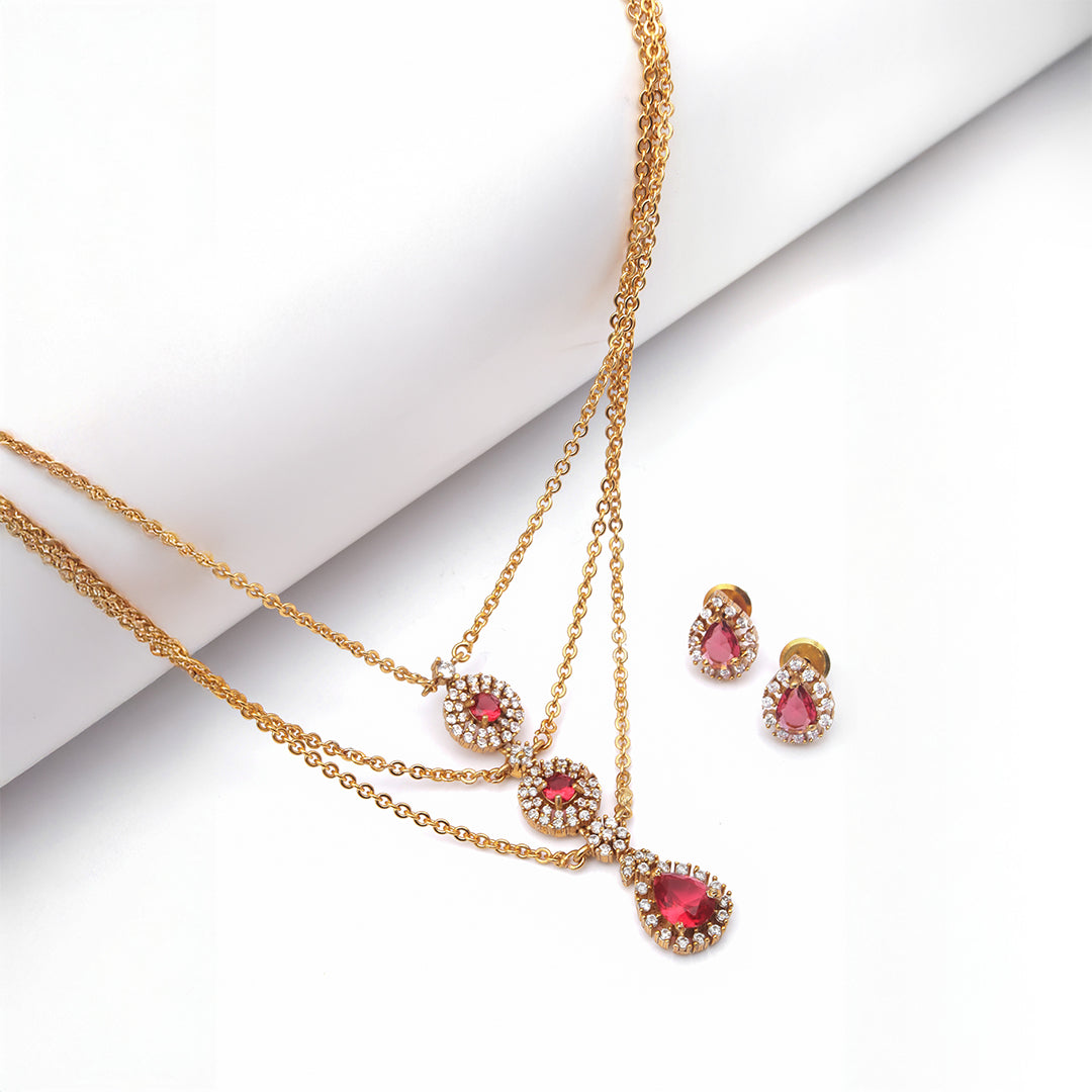 Ruby Surmayi Haar