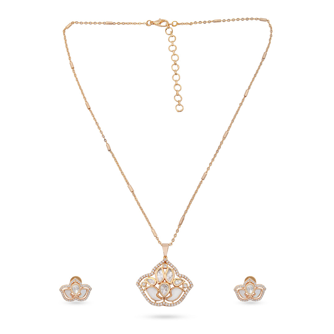 Ivory Lotus Necklace Set